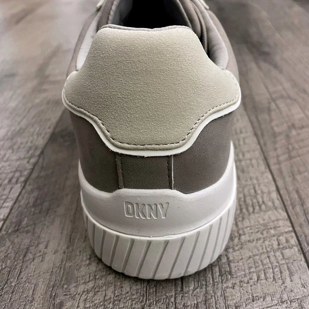 Dkny low top